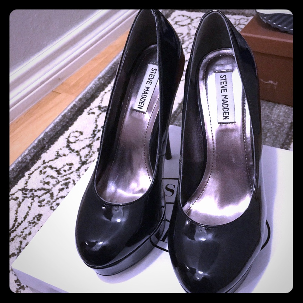 Patent black heels